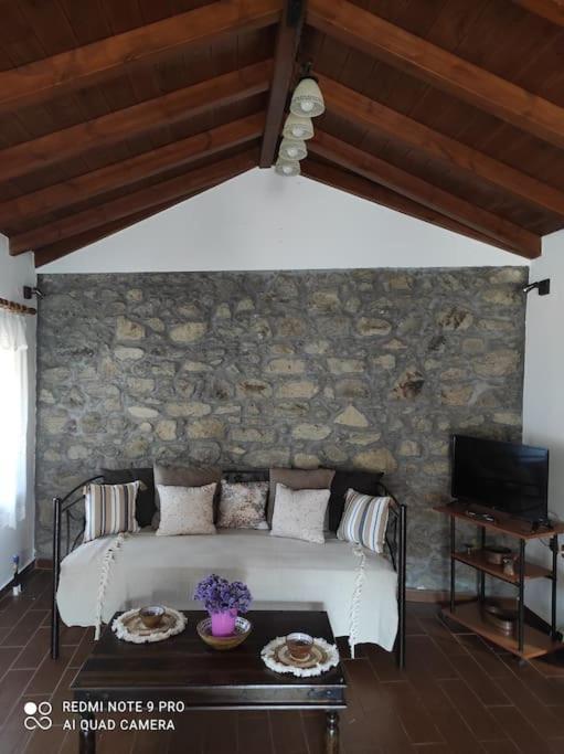 Villa Petroula Kontias Exterior foto